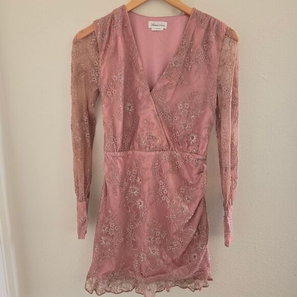 Lovers + Friends "Abigail" Lace Long Sleeve Mini Dress Metallic Rose Size Small - Picture 4 of 16